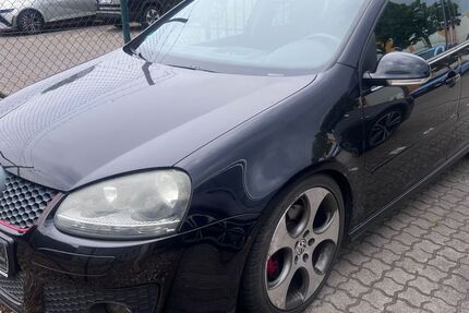 VW Golf 149.000 km 4.980 &euro; Recklinghausen 45657