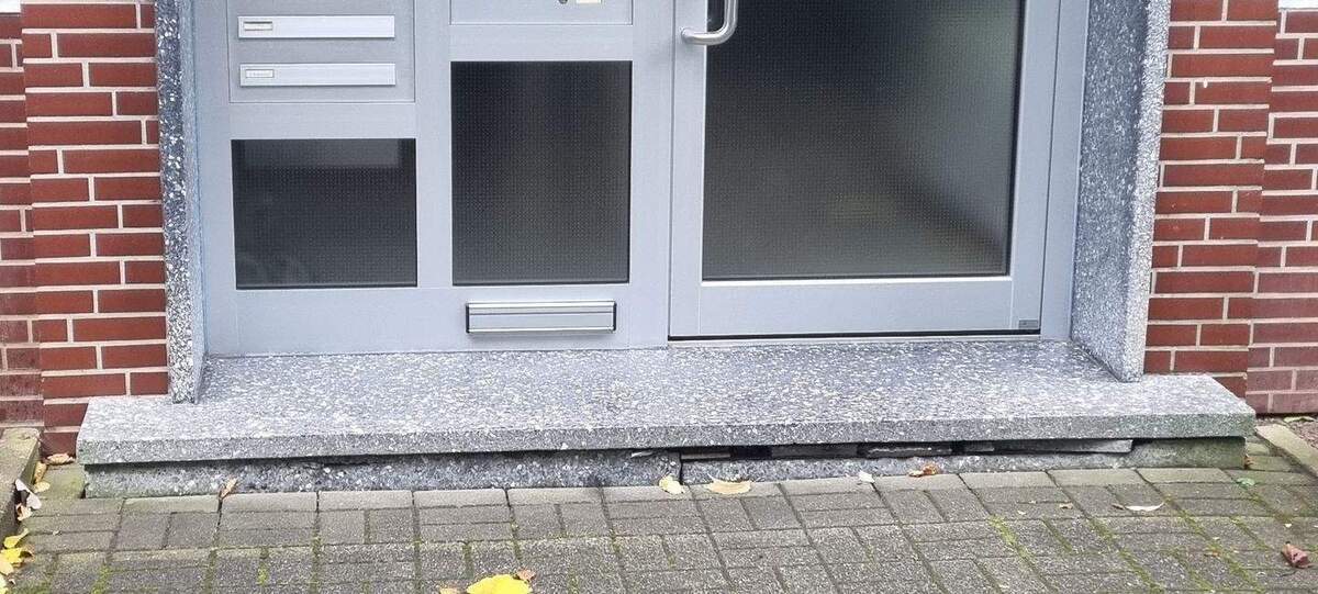 GELEGENHEITI!!! RENOVIERTE + GEMÜTLICHE 3 ZIMMER WOHNUNG mit BALKON in ESSEN - SCHÖNEBECK!!! 3 zimmer