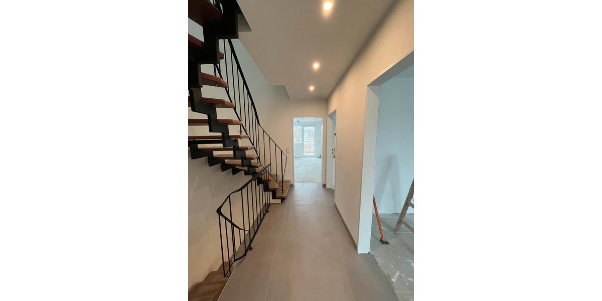 Reihenhaus Gelsenkirchen Buer - 7 Zimmer, 157 m&sup2;, 549.000&euro; | Angebot:25022501