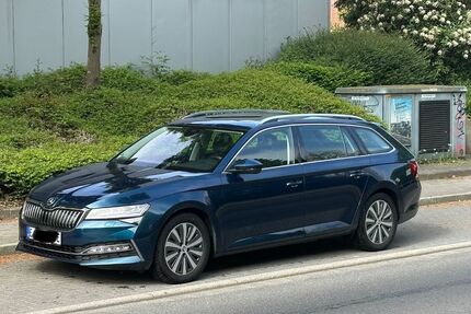 Skoda Superb 52.000 km 21.400 &euro; Essen 45147