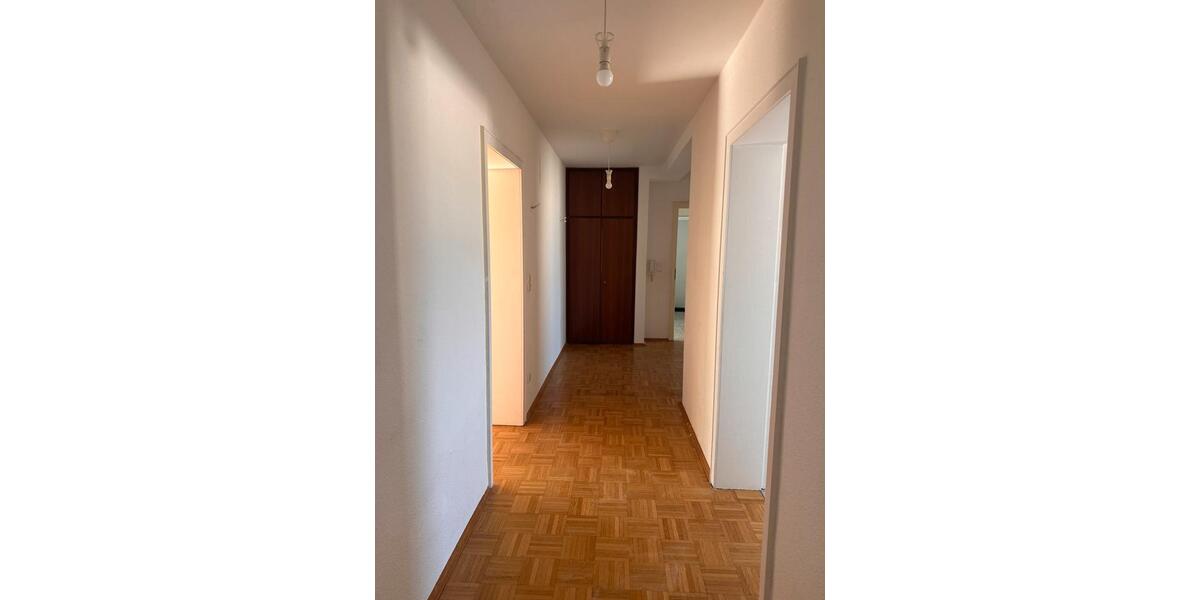 Erdgeschoßwohnung Marl - 3.5 Zimmer, 98 m&sup2;, 1.050&euro; | Angebot:26399125
