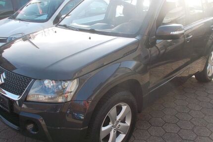 Suzuki Grand Vitara 146.000 km 7.500 &euro; Bochum 44809