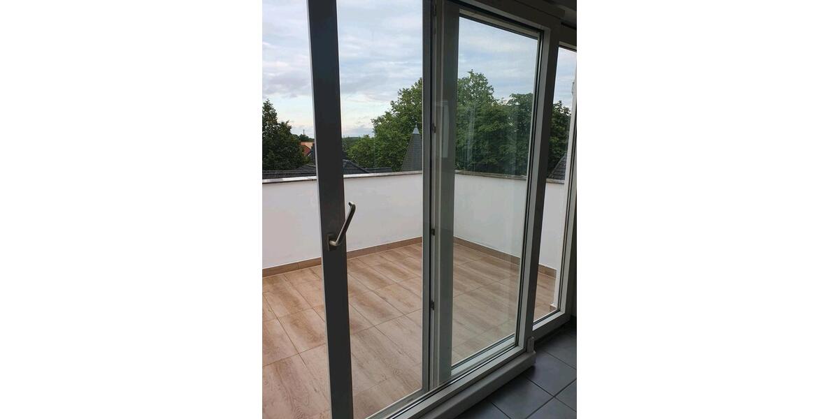 Dachgeschoßwohnung Gelsenkirchen - 2 Zimmer, 96 m&sup2;, 139.000&euro; | Angebot:25636925