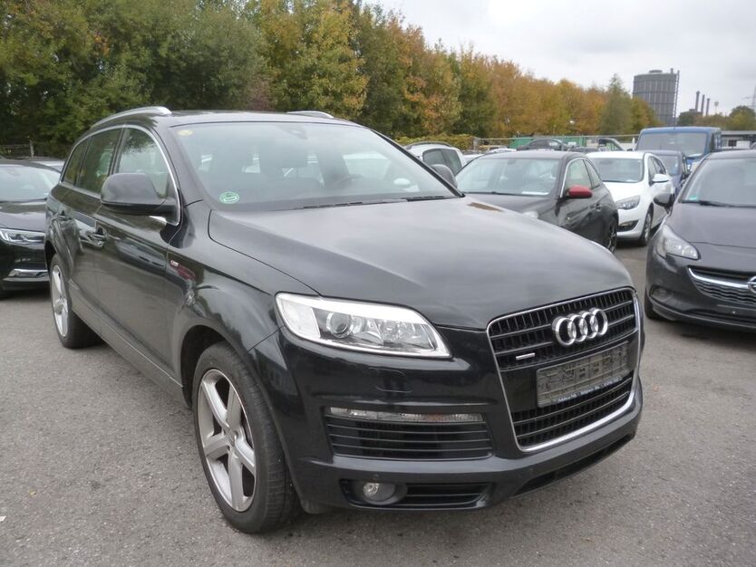Audi Q7 335.000 km 9.950 € Bottrop 46238
