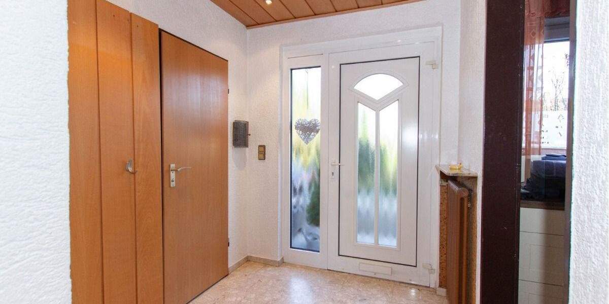 Reihenmittelhaus Castrop-Rauxel Ickern - 5 Zimmer, 120 m&sup2;, 340.000&euro; | Angebot:24517471