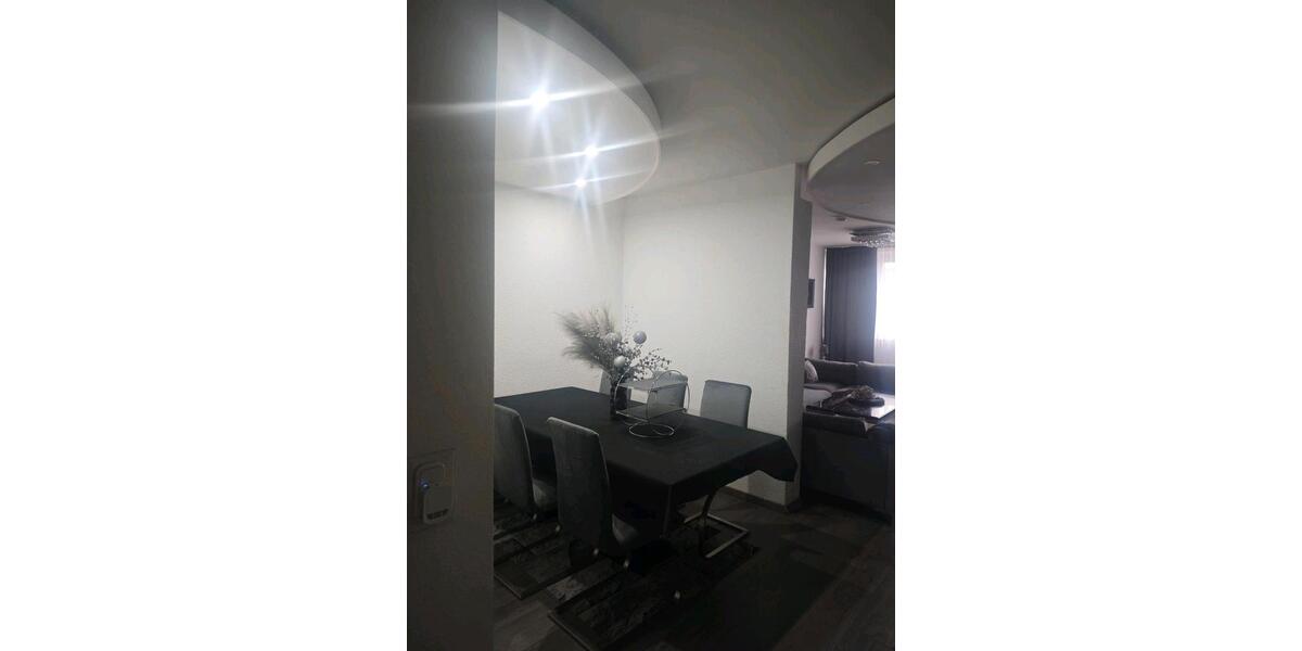 Etagenwohnung Bochum Laer - 3.5 Zimmer, 80 m&sup2;, 750&euro; | Angebot:25221218