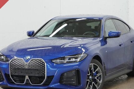 BMW i4 27.700 km 54.950 &euro; Mülheim 45472