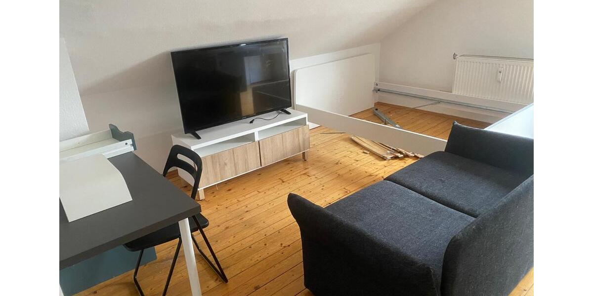 Dachgeschoßwohnung Recklinghausen - 1 Zimmer, 20 m&sup2;, 260&euro; | Angebot:25374954
