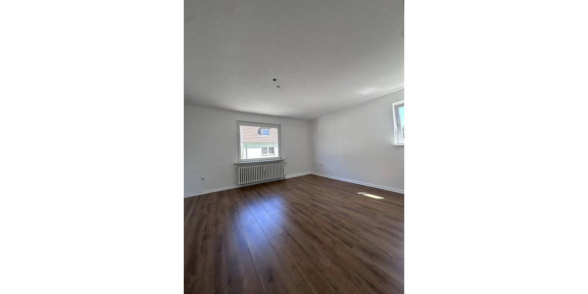 Etagenwohnung Oberhausen Dümpten - 2 Zimmer, 52 m&sup2;, 570&euro; | Angebot:26869283