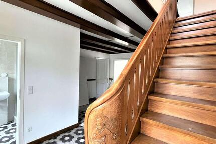 Charmantes altes Bauernhaus mit großem Garten, keine zusätzlichen Heizkosten! 7 zimmer