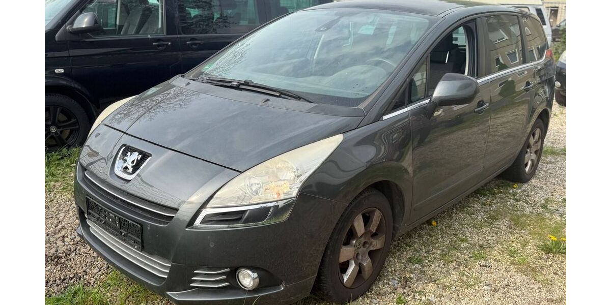 Peugeot 5008 160.000 km 1.290 &euro; Bottrop 46240