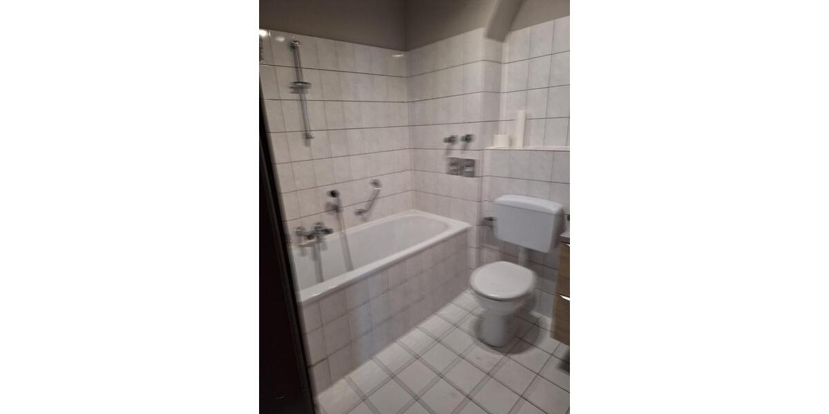 Dachgeschoßwohnung Witten Annen - 3 Zimmer, 73 m&sup2;, 439&euro; | Angebot:24671258