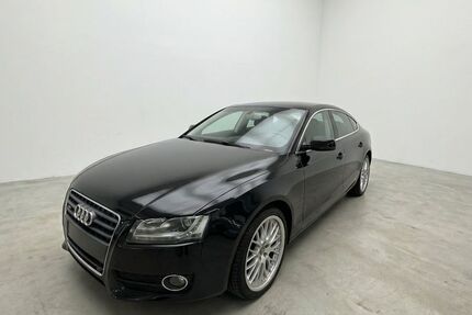 Audi A5 145.979 km 9.990 &euro; Oberhausen 46049