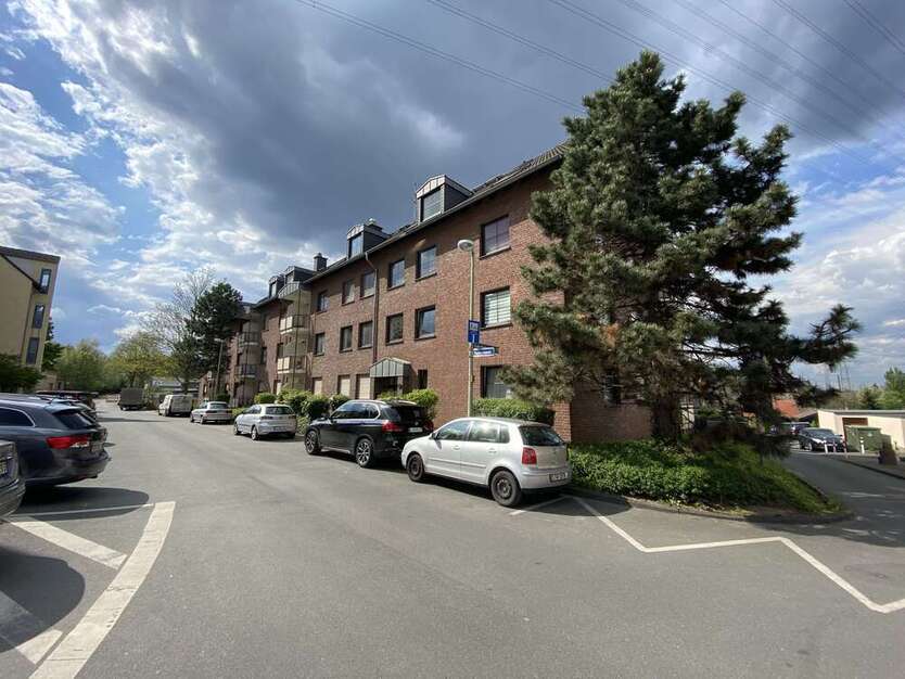 Wohnung zum Mieten in Essen 380 € 27 m²