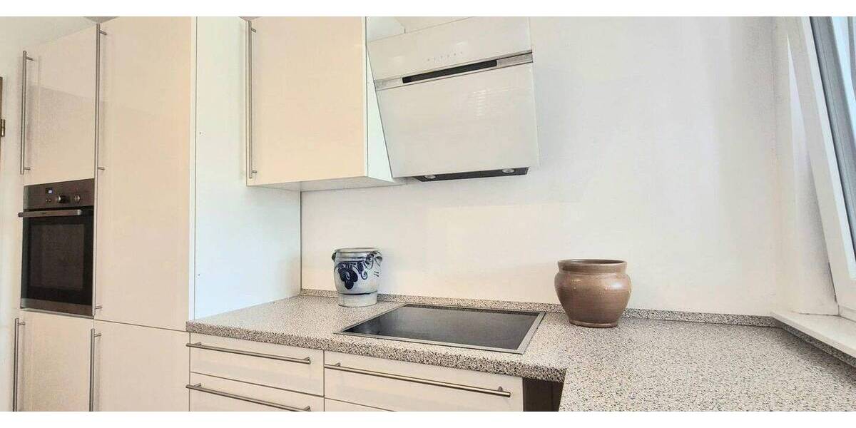 Etagenwohnung Essen Stadtwald - 2 Zimmer, 70 m&sup2;, 222.000&euro; | Angebot:26128173