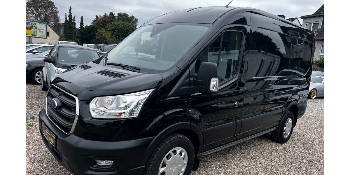 Ford Transit 76.000 km 17.999 &euro; Essen 45355