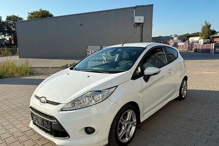 Ford Fiesta 180.551 km 3.490 &euro; Lünen 44532