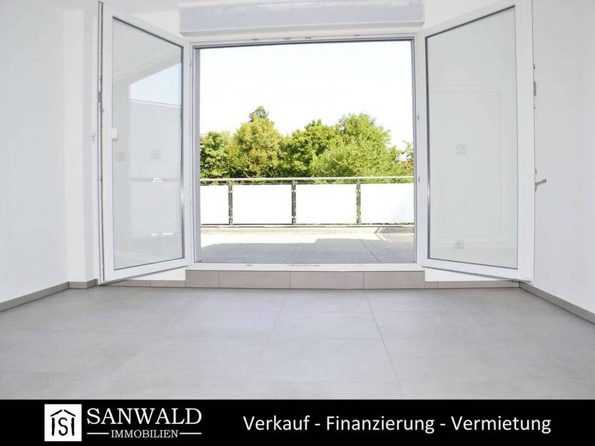 Luxuriöse 4,5-Zimmer mit großer Dachterrasse und Blick ins Grüne im Zweifamilienhaus 4 zimmer