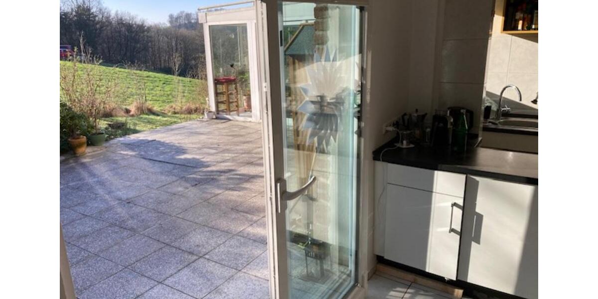 Erdgeschoßwohnung Hattingen Blankenstein - 2.5 Zimmer, 97 m&sup2;, 1.000&euro; | Angebot:25366377