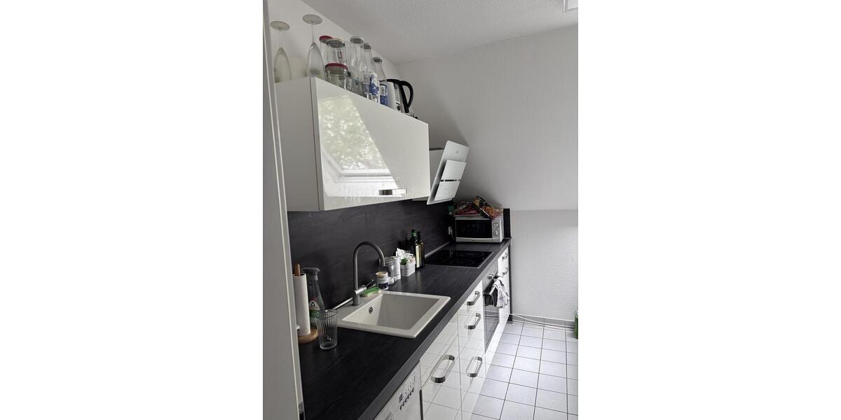 Dachgeschoßwohnung Gelsenkirchen Gelsenkirchen-Mitte - 3.5 Zimmer, 72 m&sup2;, 638&euro; | Angebot:26583577