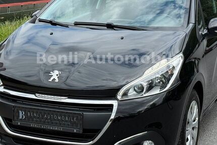 Peugeot 208 105.000 km 5.490 &euro; Oer Erkenschwick 45739