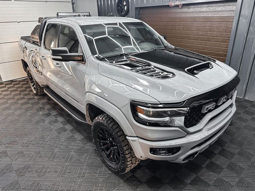 Dodge RAM 19.000 km 57.500 € Bochum 44809