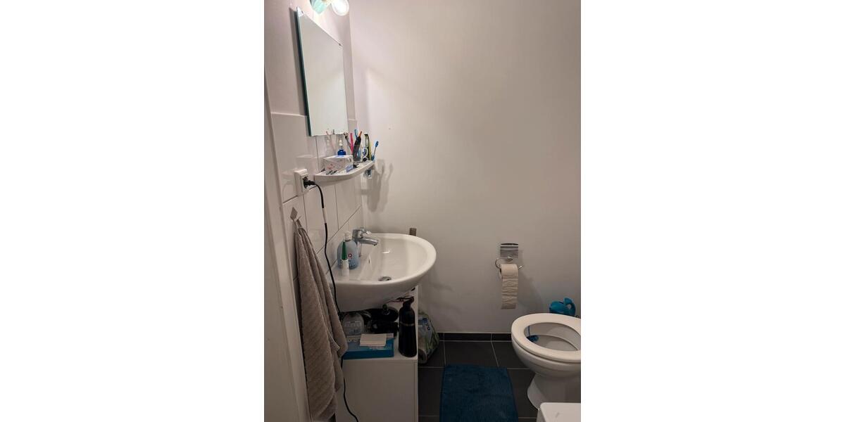 Etagenwohnung Essen Stadtbezirk V - 1 Zimmer, 34 m&sup2;, 750&euro; | Angebot:26339117