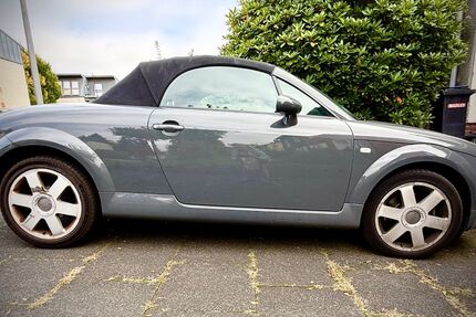 Audi TT 129.500 km 8.500 &euro; Bochum 44795
