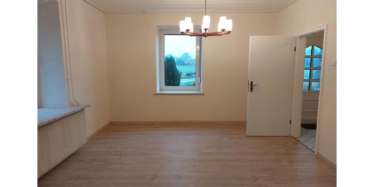 Einfamilienhaus Dorsten Alt-Wulfen - 7 Zimmer, 190 m&sup2;, 1.900&euro; | Angebot:25052310