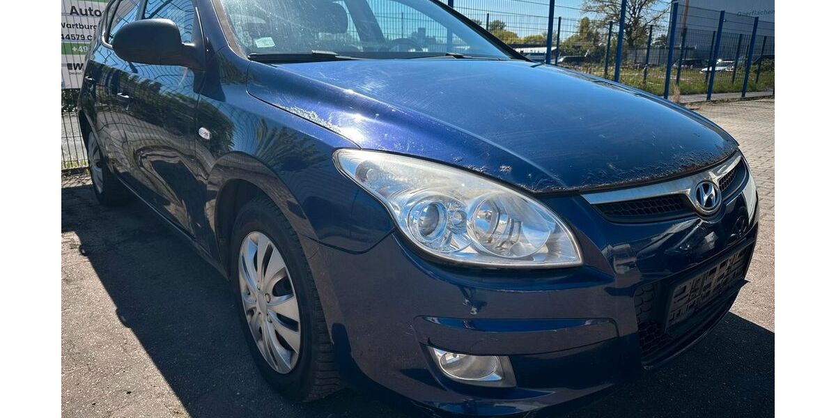 Hyundai i30 296.000 km 999 &euro; Castrop-Rauxel 44579