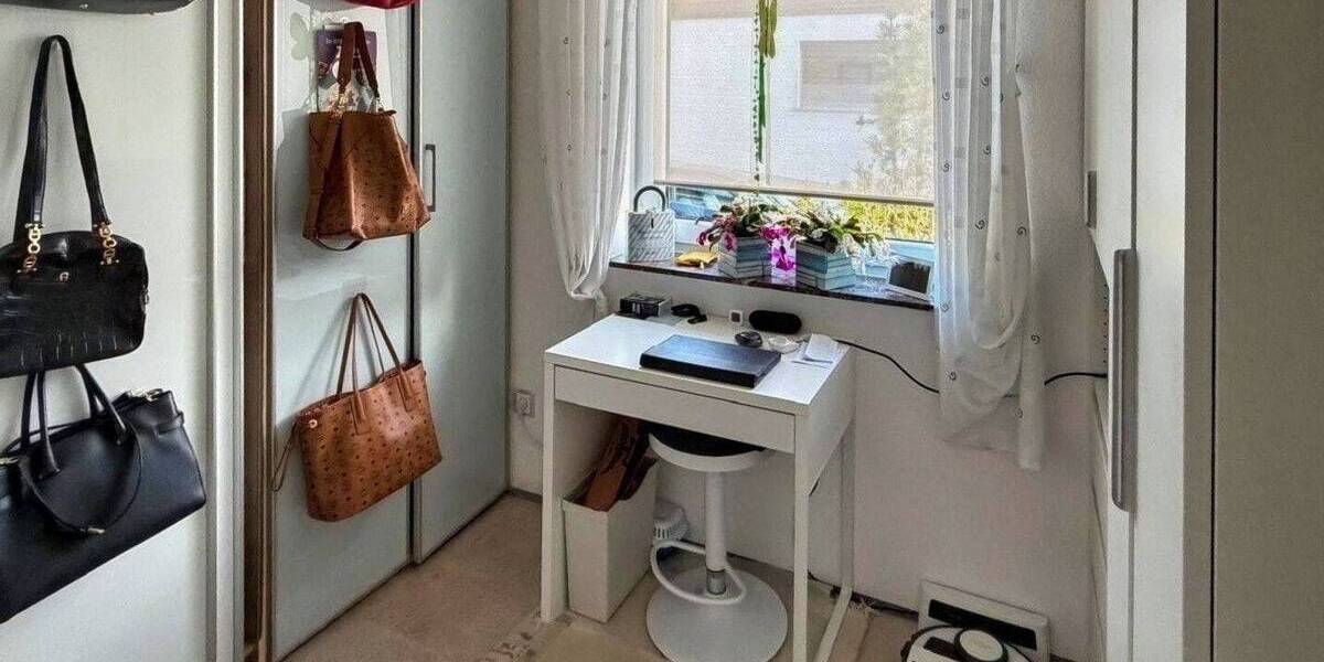 Etagenwohnung Dortmund Hombruch - 3 Zimmer, 100 m&sup2;, 1.250&euro; | Angebot:26826252