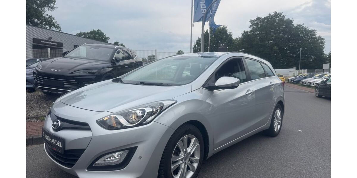 Hyundai i30 143.000 km 6.490 &euro; Datteln 45711