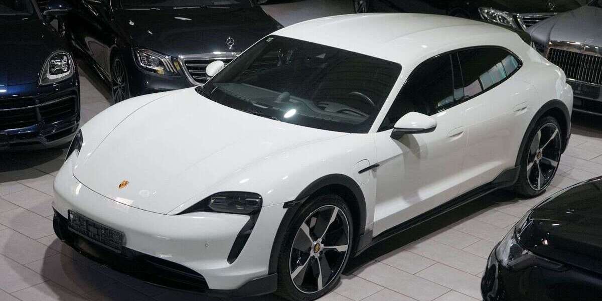 Porsche Taycan 120.000 km 54.888 &euro; Dortmund 44269