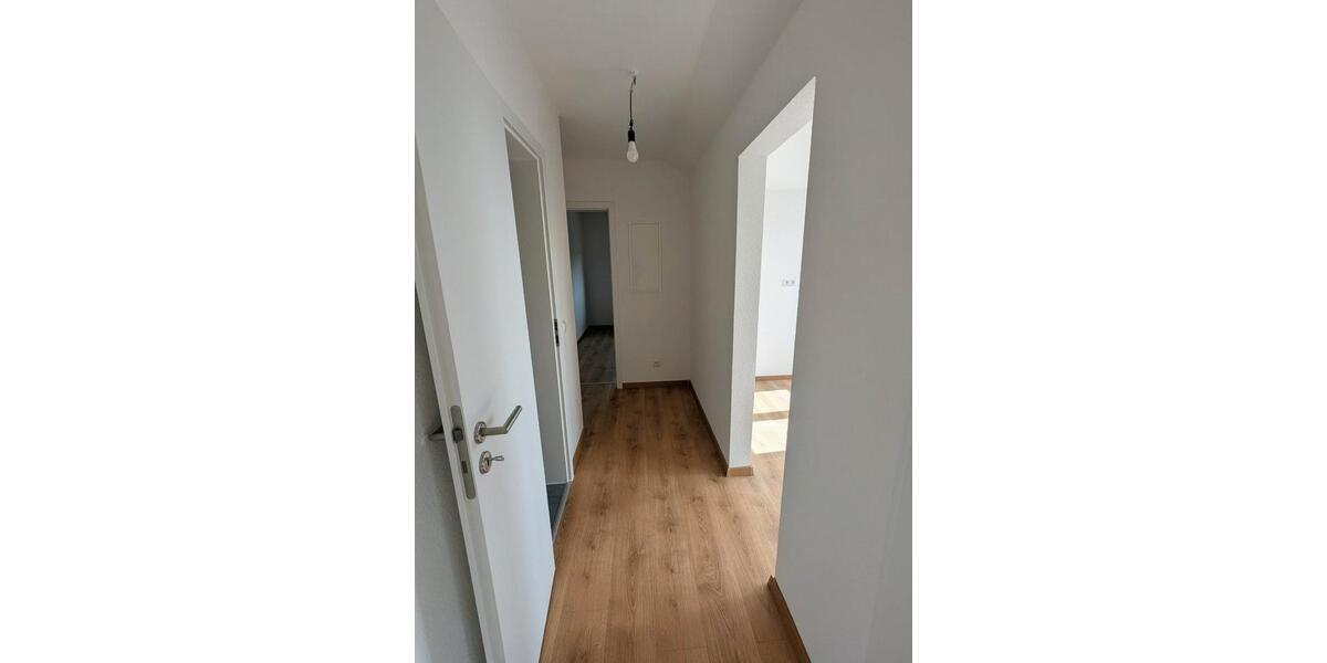 Dachgeschoßwohnung Essen Stadtbezirk IV - 2 Zimmer, 50 m&sup2;, 470&euro; | Angebot:26356335