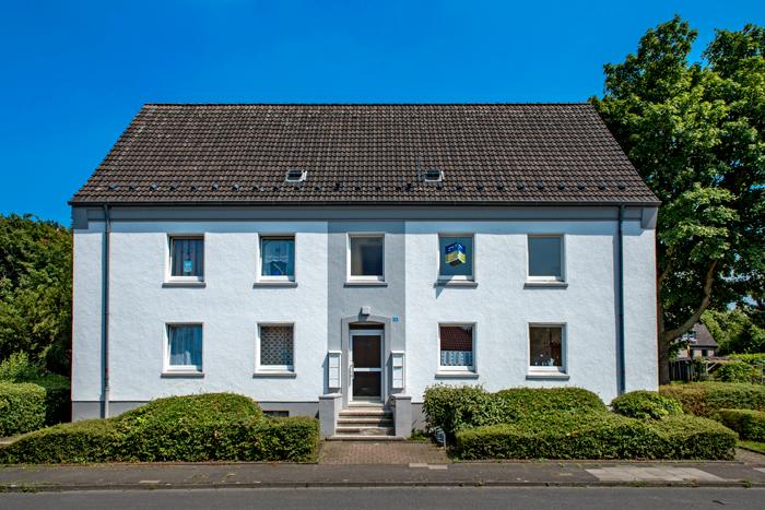 Bezugsfertige 2-Zimmer-Wohnung in Waltrop Stadtmitte frei, mit Tapete und Laminatboden zimmer