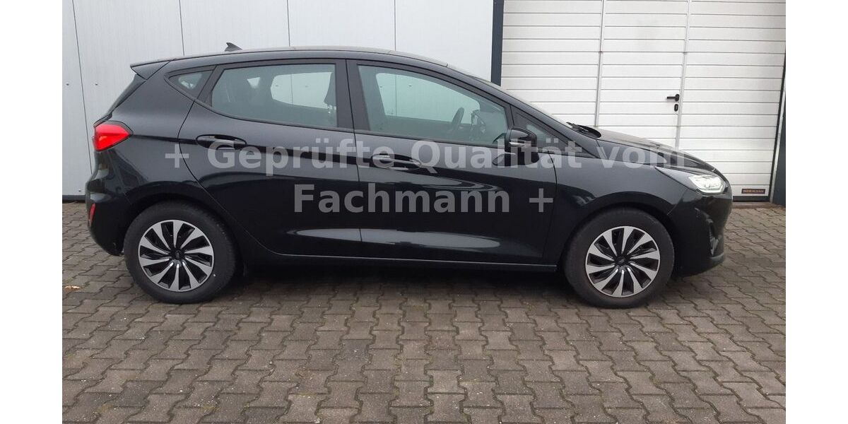 Ford Fiesta 32.577 km 15.699 &euro; Dorsten 46282