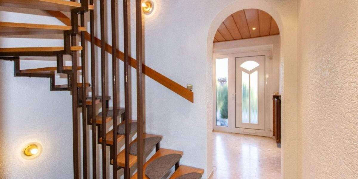 Reihenmittelhaus Castrop-Rauxel Ickern - 5 Zimmer, 120 m&sup2;, 340.000&euro; | Angebot:24517471