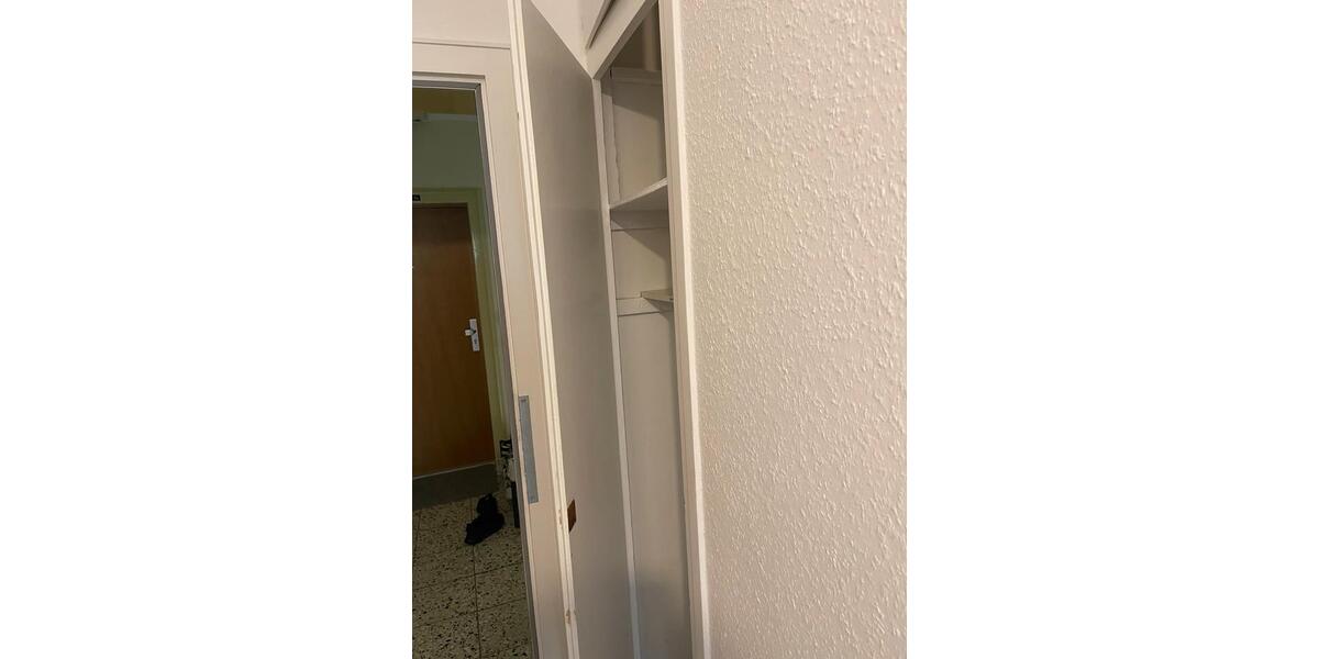 Dachgeschoßwohnung Herne Eickel - 3.5 Zimmer, 65 m&sup2;, 560&euro; | Angebot:25439005