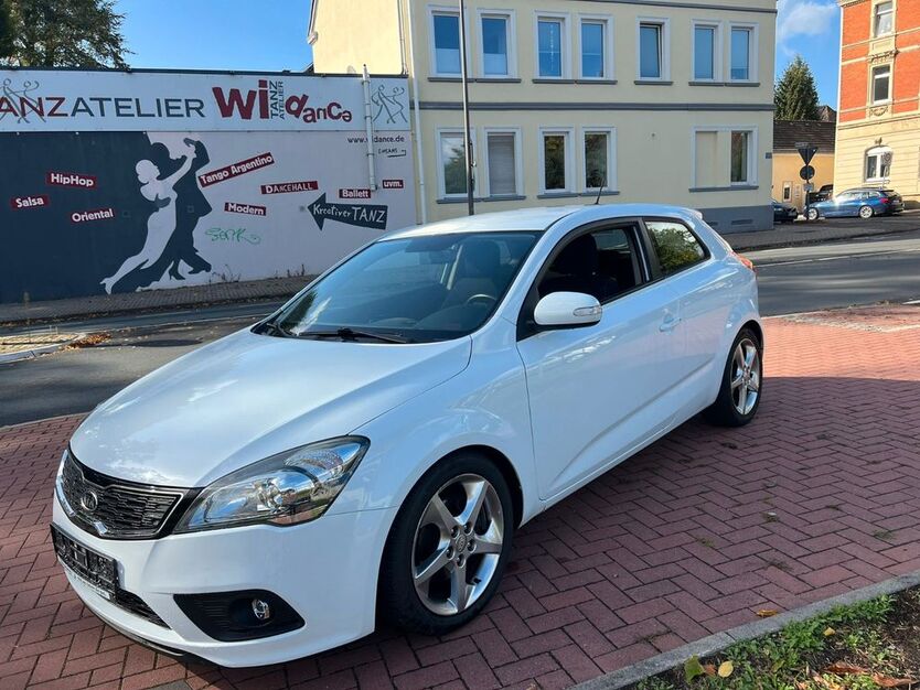 Kia ceed / Ceed 139.000 km 4.790 € Recklinghausen 45657