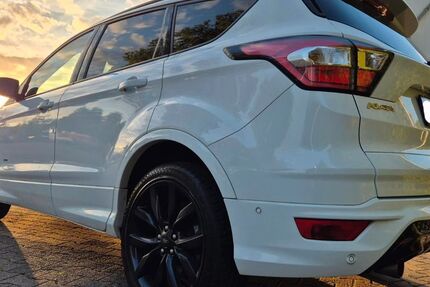 Ford Kuga 75.703 km 18.900 &euro; Herne 44652