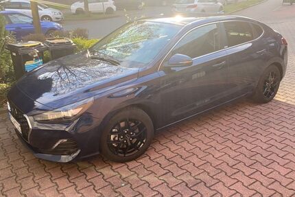 Hyundai i30 69.000 km 16.599 € Herne 44625