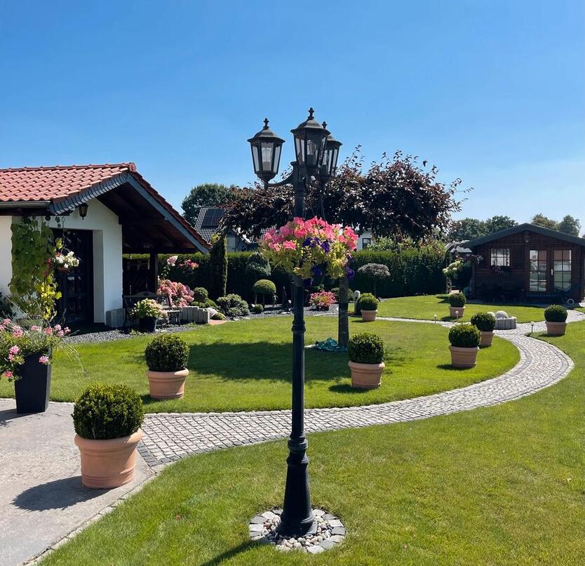 FamilientraumMehrgenerationsimmobilie mit Baugrundstück zimmer