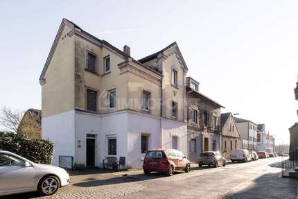 Haus zum Kaufen in Bochum 209.000 € 170 m² 9 zimmer