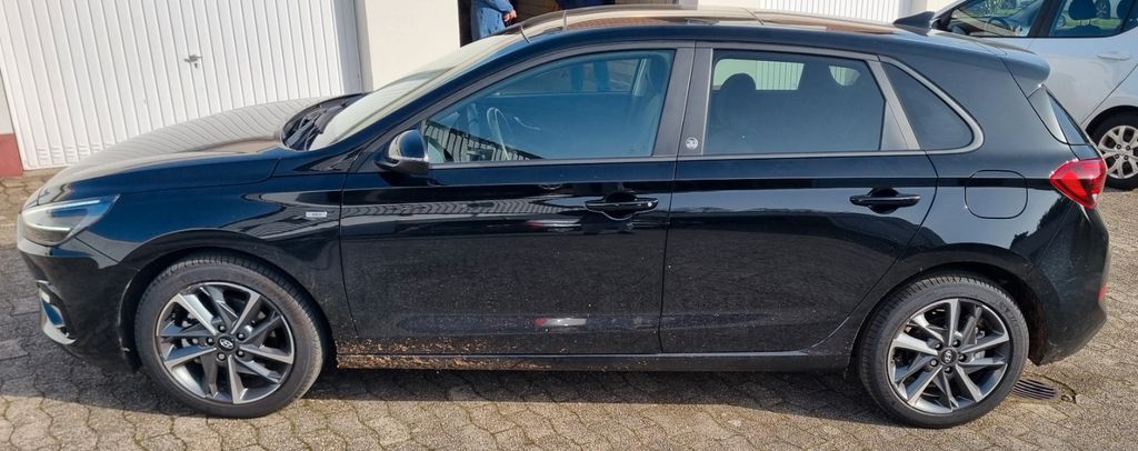 Hyundai i30 15.000 km 22.900 &euro; Gladbeck 45966