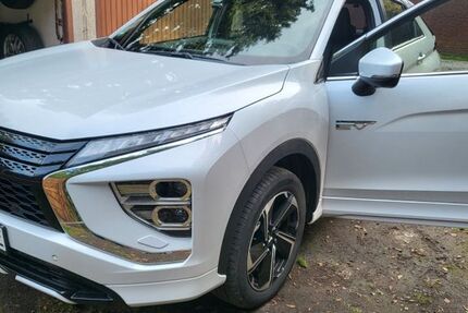 Mitsubishi Eclipse Cross 90.000 km 19.600 &euro; Herne 44629