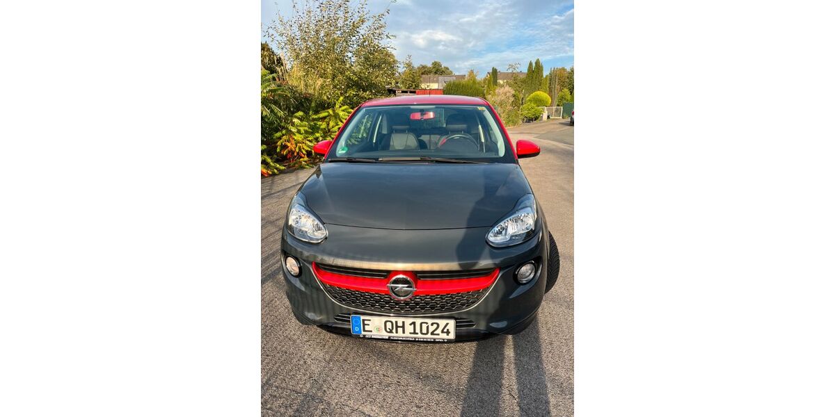 Opel Adam 106.506 km 9.870 &euro; Essen 45277