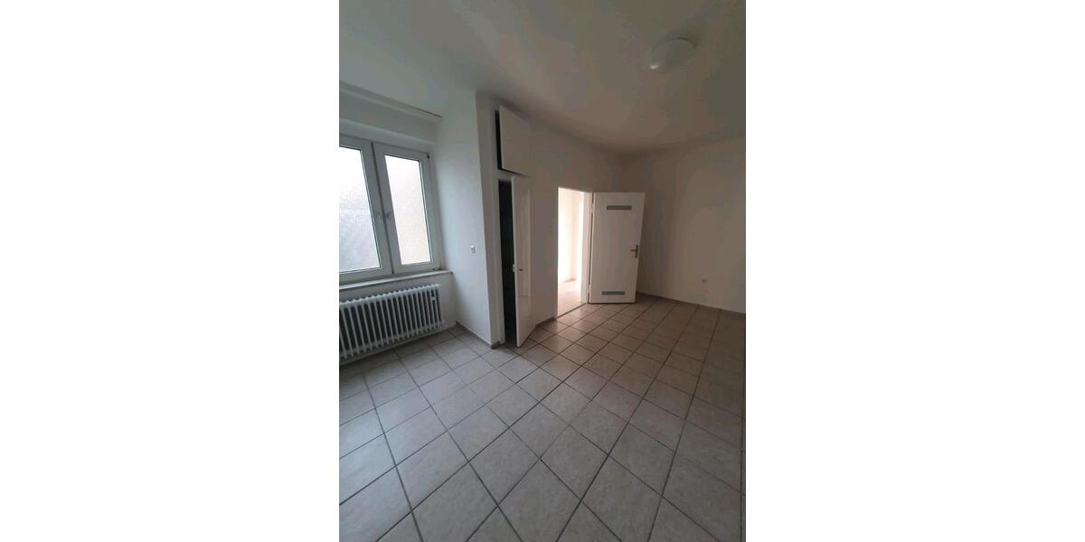 Etagenwohnung Gelsenkirchen - 2 Zimmer, 67 m&sup2;, 82.000&euro; | Angebot:25638277