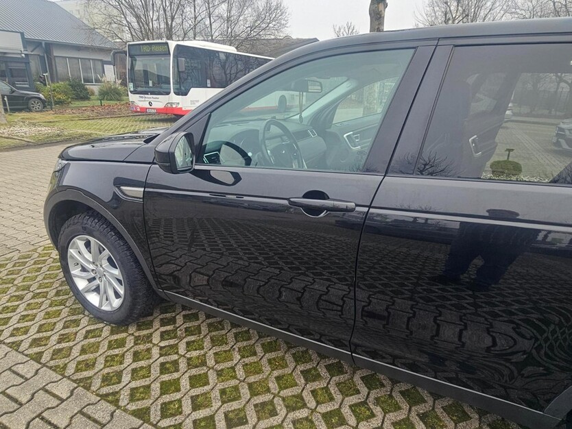 Land Rover Discovery Sport 98.000 km 21.900 € Lünen 44532