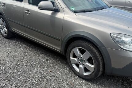 Skoda Octavia 287.000 km 4.500 &euro; Dortmund 44339