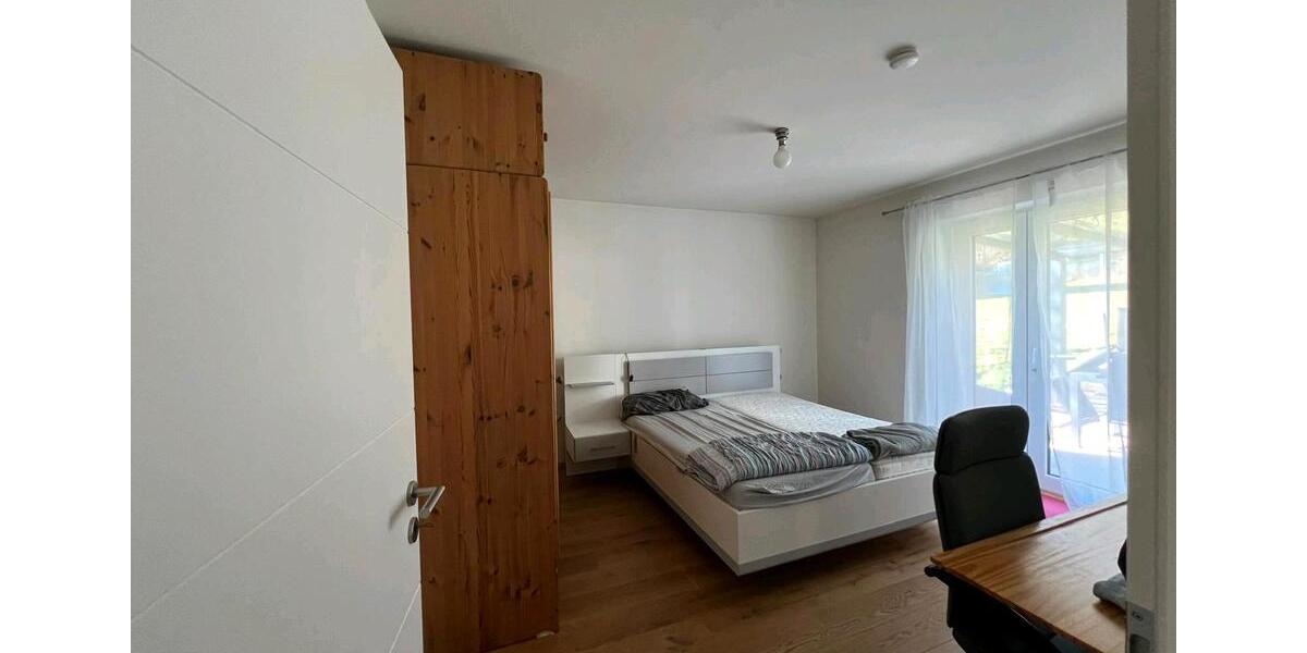 Erdgeschoßwohnung Witten Heven - 4 Zimmer, 100 m&sup2;, 1.750&euro; | Angebot:24661197